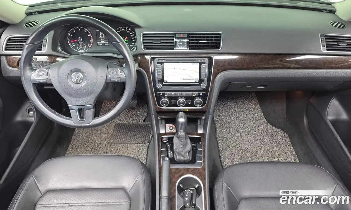 Volkswagen Passat 2015 1.8 автомат (гидро), фото 7