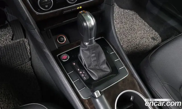Volkswagen Passat 2015 1.8 автомат (гидро), миниатюра 9