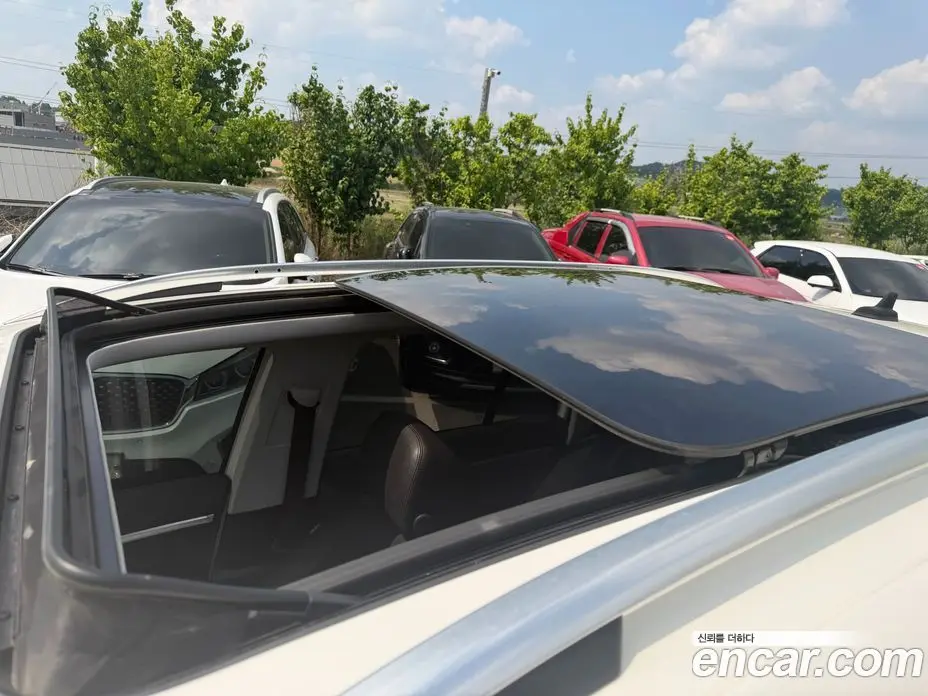 Volkswagen Tiguan 2013 2.0 автомат (гидро), фото 16 Volkswagen Tiguan 2013 2.0 автомат (гидро), фото 16
