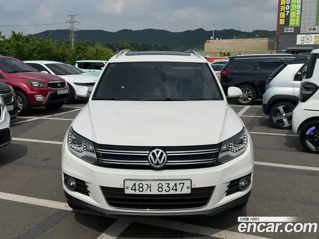 Volkswagen Tiguan 2013 2.0 автомат (гидро), миниатюра 3 Volkswagen Tiguan 2013 2.0 автомат (гидро), миниатюра 3