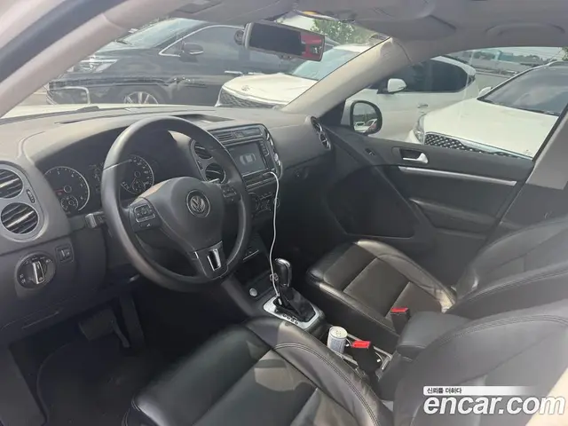 Volkswagen Tiguan 2013 2.0 автомат (гидро), миниатюра 9 Volkswagen Tiguan 2013 2.0 автомат (гидро), миниатюра 9