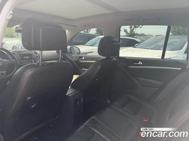 Volkswagen Tiguan 2013 2.0 автомат (гидро), миниатюра 10 Volkswagen Tiguan 2013 2.0 автомат (гидро), миниатюра 10
