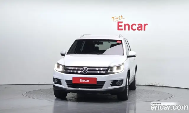 Volkswagen Tiguan 2015 2.0 автомат (гидро), миниатюра 3 Volkswagen Tiguan 2015 2.0 автомат (гидро), миниатюра 3