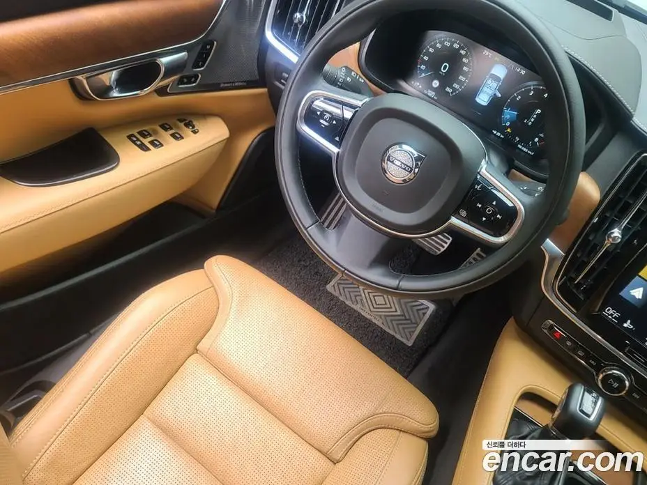 Volvo S90 2019 2.0 автомат (гидро), фото 17 Volvo S90 2019 2.0 автомат (гидро), фото 17