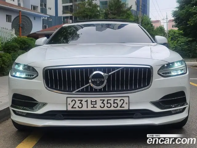 Volvo S90 2019 2.0 автомат (гидро), миниатюра 3 Volvo S90 2019 2.0 автомат (гидро), миниатюра 3