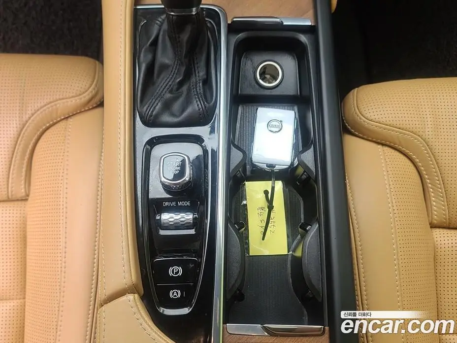 Volvo S90 2019 2.0 автомат (гидро), фото 9 Volvo S90 2019 2.0 автомат (гидро), фото 9