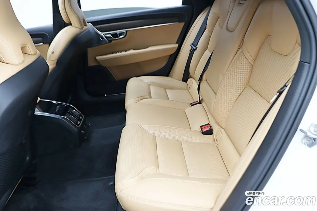 Volvo S90 2021 2.0 автомат (гидро), фото 7 Volvo S90 2021 2.0 автомат (гидро), фото 7