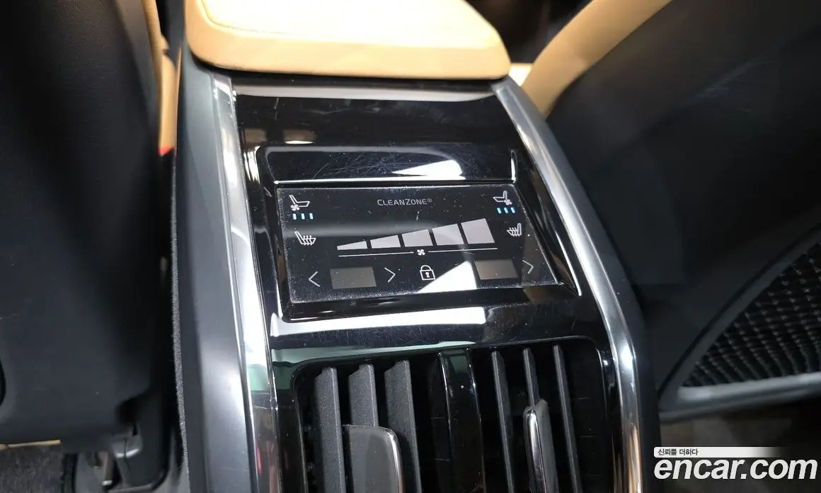 Volvo S90 2022 2.0 автомат (гидро), фото 18 Volvo S90 2022 2.0 автомат (гидро), фото 18