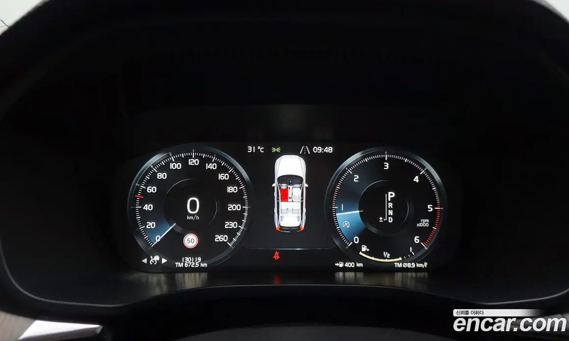 Volvo XC60 2018 2.0 автомат (гидро), фото 8