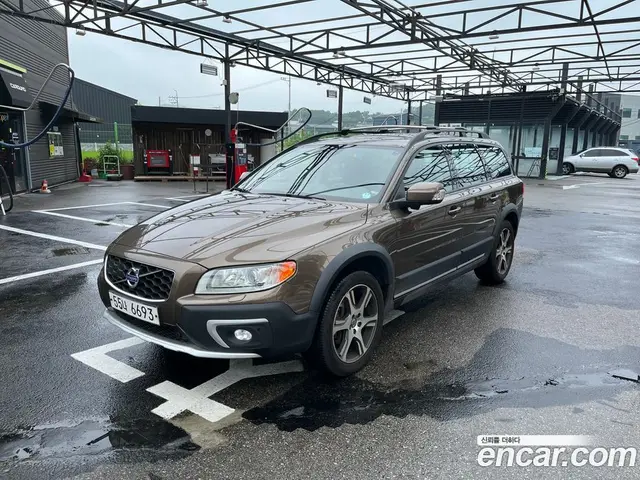 Volvo XC70, 2014, 32 900 км