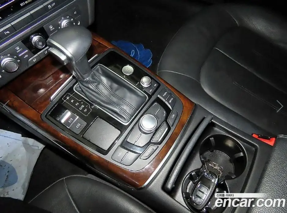 Audi A6 2013 3.0 автомат (гидро), фото 12