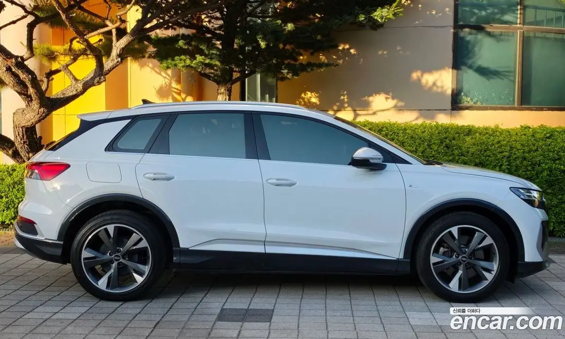 Audi Q4 e-tron 2022 1.0 автомат (гидро), фото 7 Audi Q4 e-tron 2022 1.0 автомат (гидро), фото 7