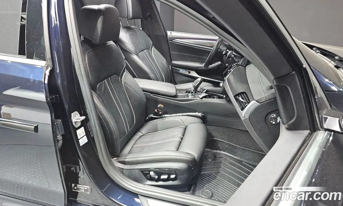 BMW 5 серия 2023 2.0 автомат (гидро), фото 11