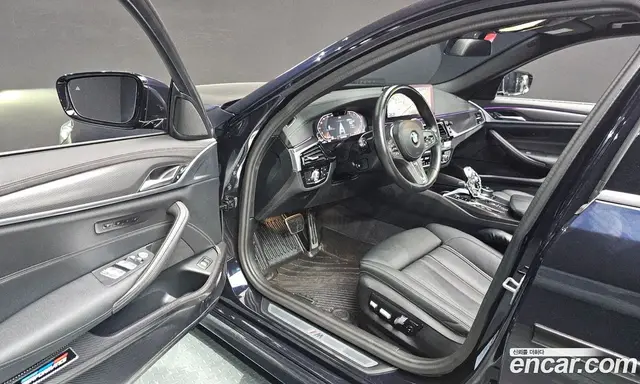 BMW 5 серия 2023 2.0 автомат (гидро), миниатюра 10
