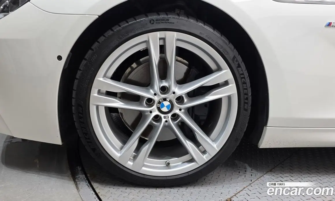 BMW 6 серия 2015 3.0 автомат (гидро), фото 5 BMW 6 серия 2015 3.0 автомат (гидро), фото 5