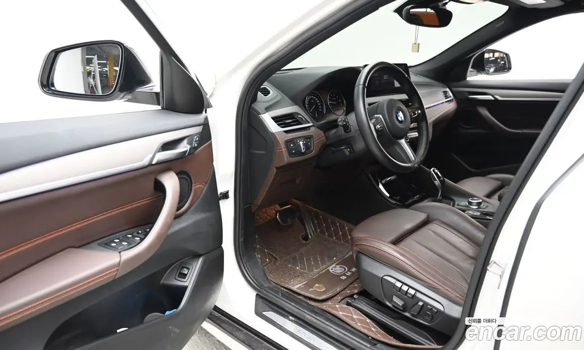 BMW X2 2022 2.0 автомат (гидро), фото 11