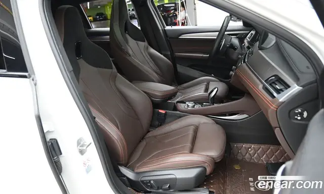 BMW X2 2022 2.0 автомат (гидро), миниатюра 10