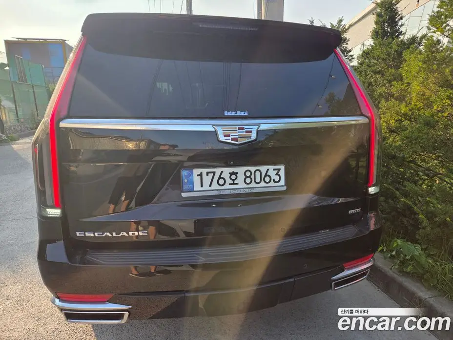Cadillac Escalade 2022 6.2 автомат (гидро), фото 3 Cadillac Escalade 2022 6.2 автомат (гидро), фото 3