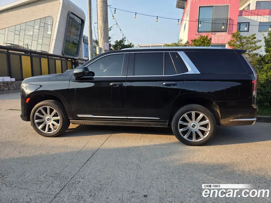 Cadillac Escalade 2022 6.2 автомат (гидро), фото 5 Cadillac Escalade 2022 6.2 автомат (гидро), фото 5