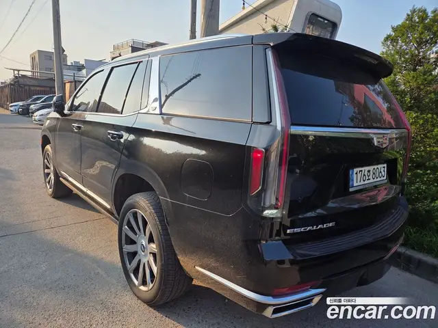 Cadillac Escalade 2022 6.2 автомат (гидро), миниатюра 7 Cadillac Escalade 2022 6.2 автомат (гидро), миниатюра 7