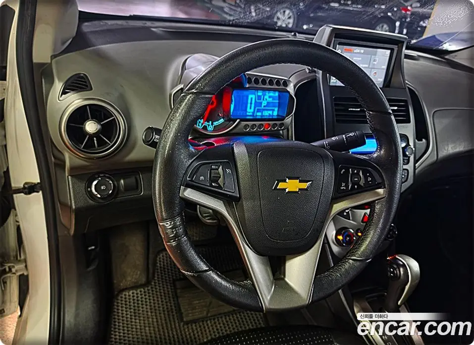 Chevrolet Aveo 2014 1.6 автомат (гидро), фото 12 Chevrolet Aveo 2014 1.6 автомат (гидро), фото 12