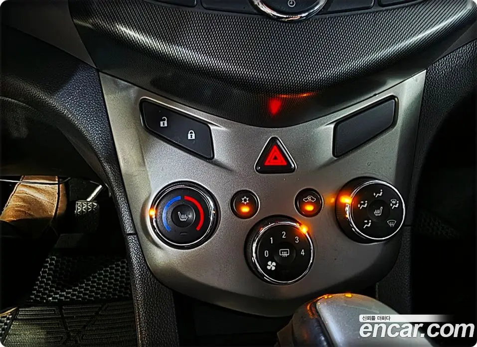 Chevrolet Aveo 2014 1.6 автомат (гидро), фото 13 Chevrolet Aveo 2014 1.6 автомат (гидро), фото 13