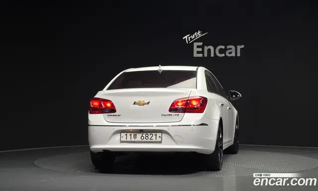 Chevrolet Cruze 2015 1.8 автомат (гидро), миниатюра 4