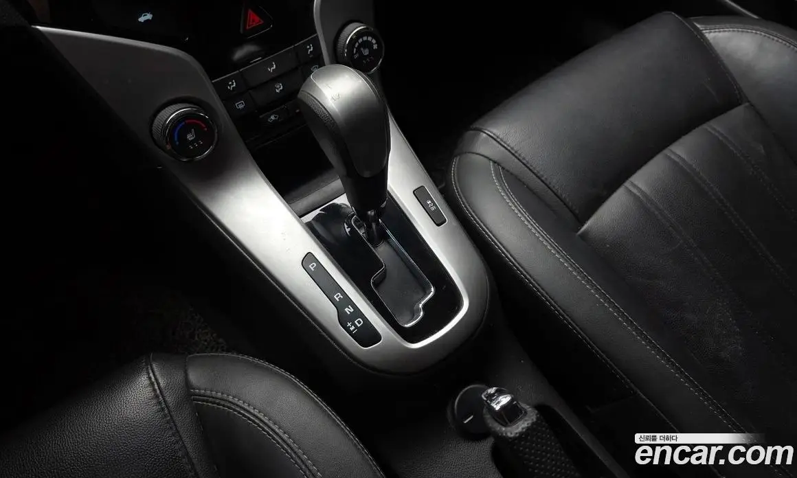 Chevrolet Cruze 2015 1.8 автомат (гидро), фото 9