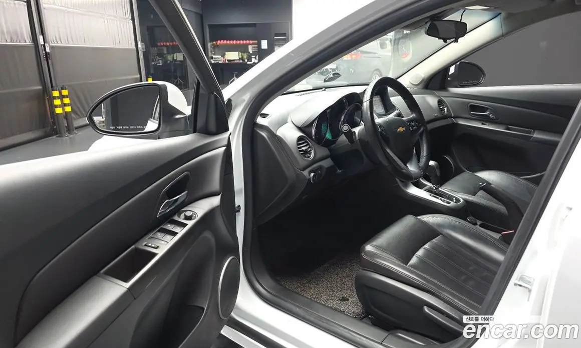 Chevrolet Cruze 2015 1.8 автомат (гидро), фото 10