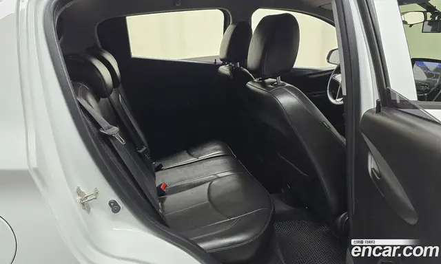 Chevrolet Spark 2016 1.0 автомат (гидро), миниатюра 12