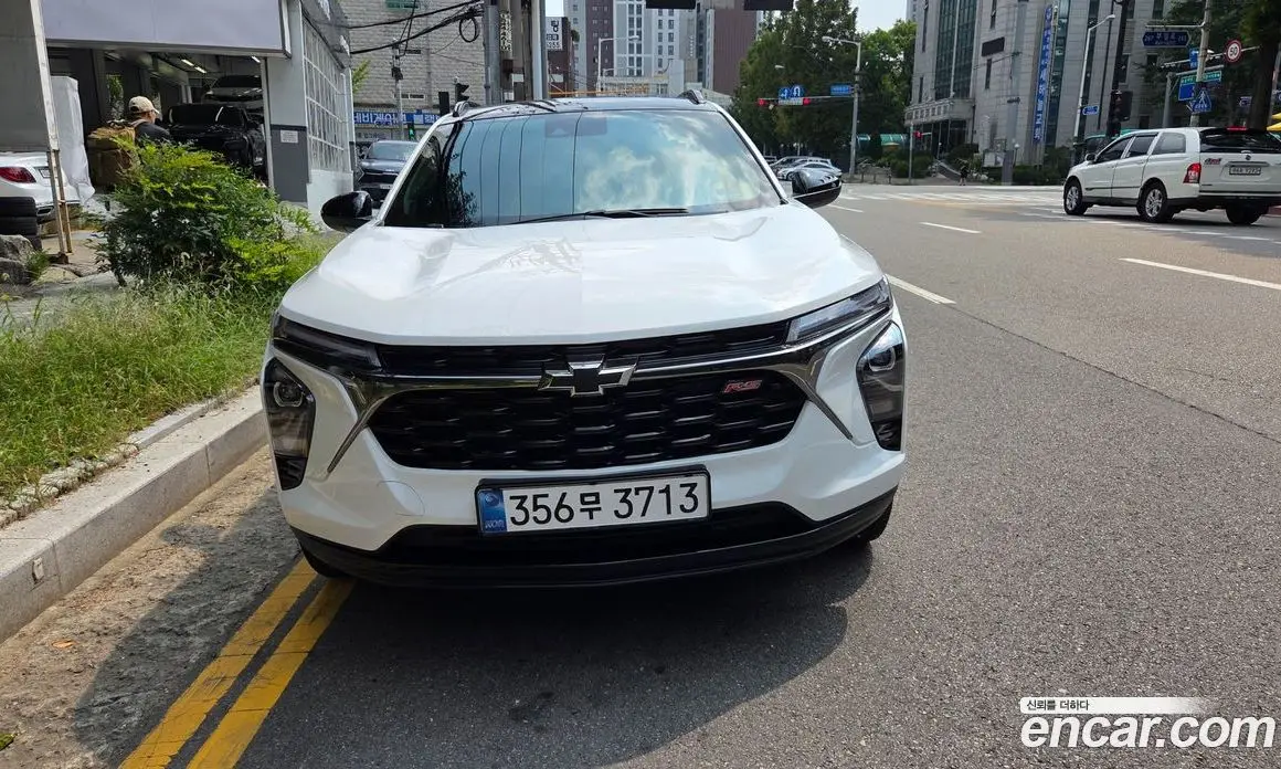 Chevrolet Trax 2025 1.2 автомат (гидро), фото 1 Chevrolet Trax 2025 1.2 автомат (гидро), фото 1
