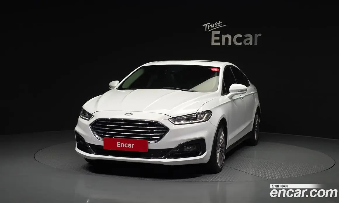 Ford Mondeo 2020 2.0 автомат (гидро), фото 3