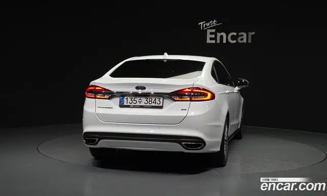 Ford Mondeo 2020 2.0 автомат (гидро), миниатюра 4
