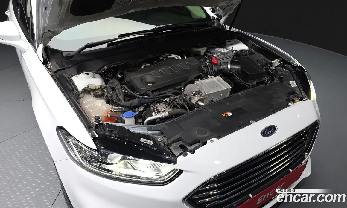 Ford Mondeo 2020 2.0 автомат (гидро), фото 6