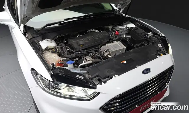Ford Mondeo 2020 2.0 автомат (гидро), миниатюра 6