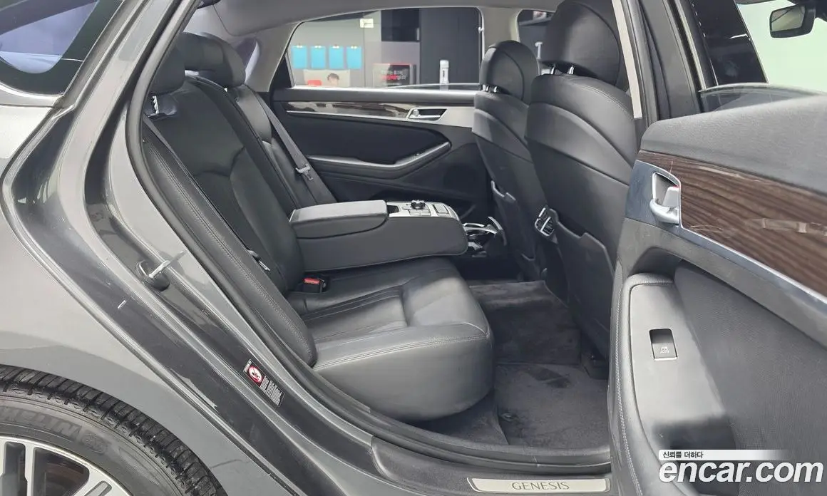 Genesis G80 2017 3.3 автомат (гидро), фото 12