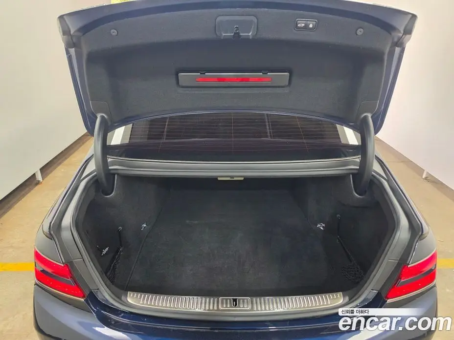 Genesis G90 2021 5.0 автомат (гидро), фото 18