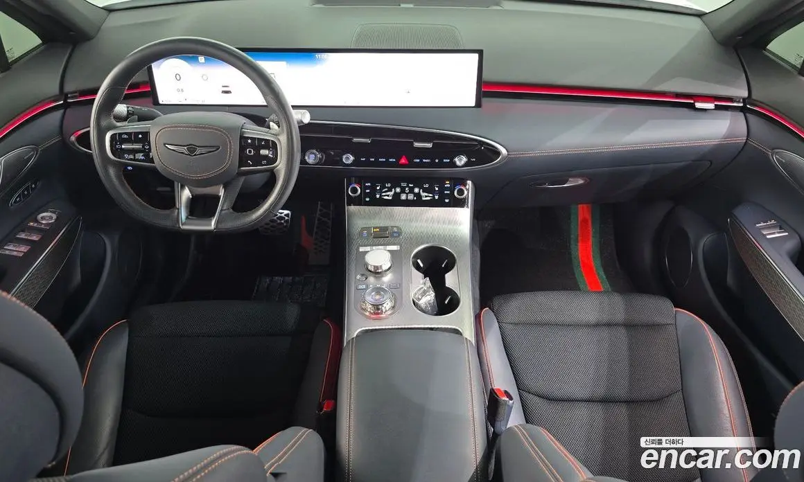 Genesis GV70 2024 2.5 автомат (гидро), фото 7 Genesis GV70 2024 2.5 автомат (гидро), фото 7