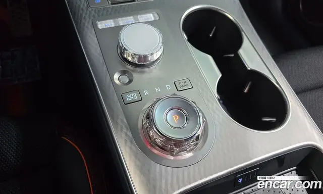 Genesis GV70 2024 2.5 автомат (гидро), миниатюра 9 Genesis GV70 2024 2.5 автомат (гидро), миниатюра 9