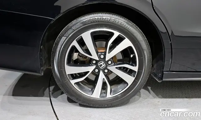 Honda Odyssey 2019 3.5 автомат (гидро), миниатюра 5 Honda Odyssey 2019 3.5 автомат (гидро), миниатюра 5