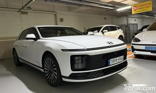 Hyundai Grandeur, 2026, 5 988 км