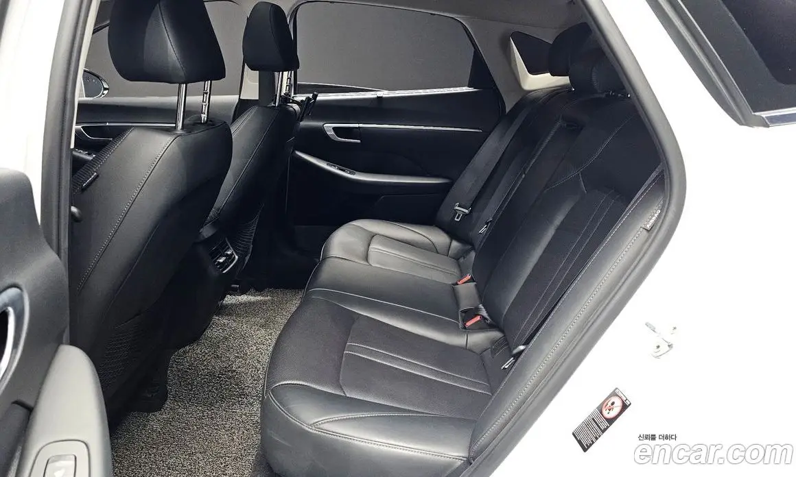 Hyundai Sonata 2019 2.0 автомат (гидро), фото 12