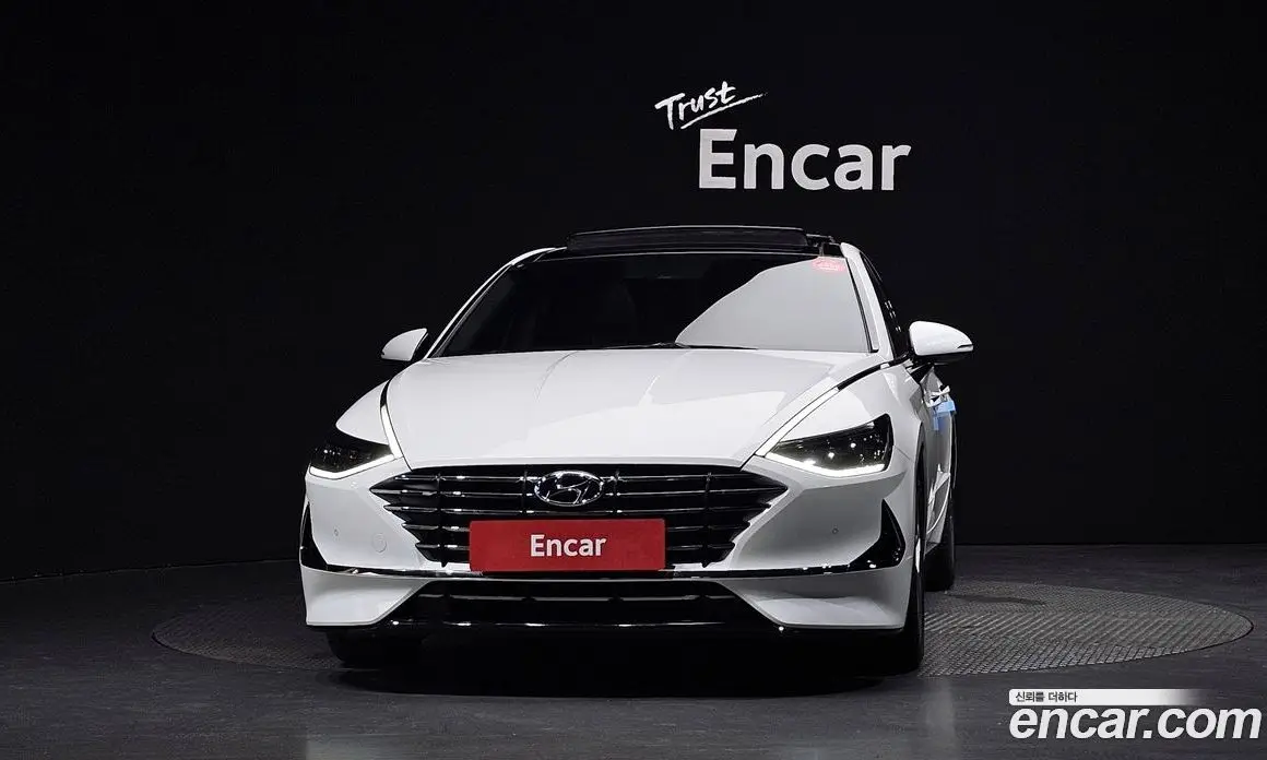 Hyundai Sonata 2019 2.0 автомат (гидро), фото 3