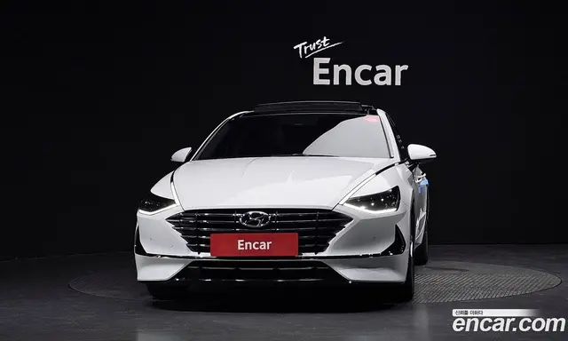 Hyundai Sonata 2019 2.0 автомат (гидро), миниатюра 3