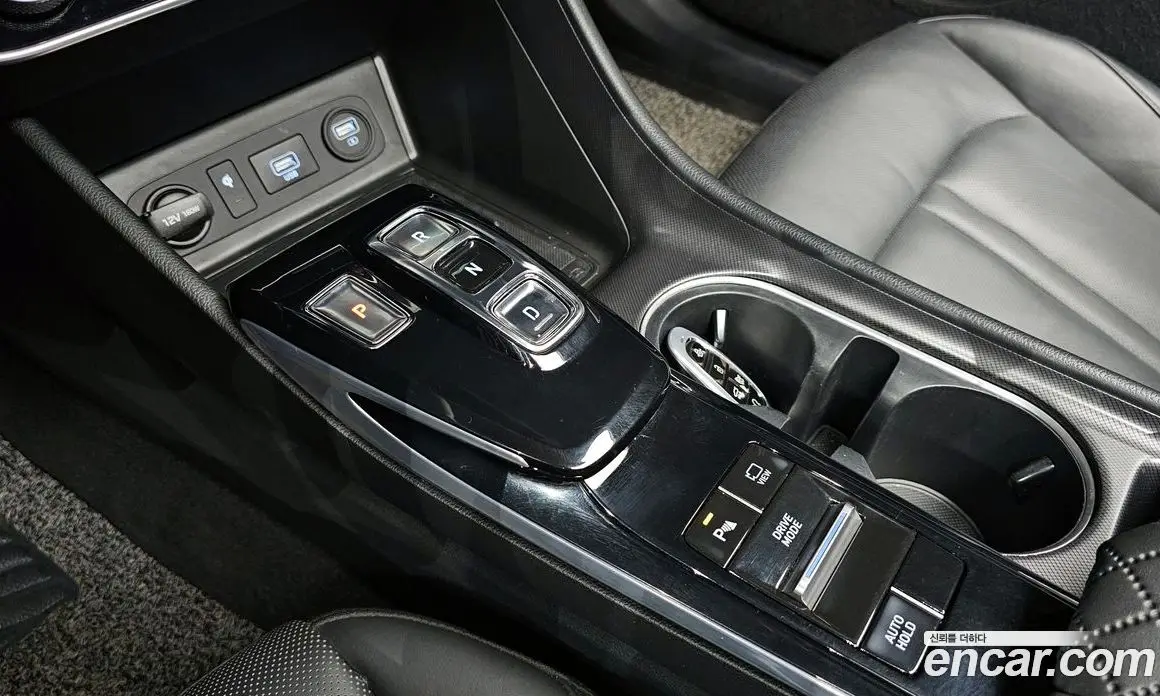 Hyundai Sonata 2019 2.0 автомат (гидро), фото 9