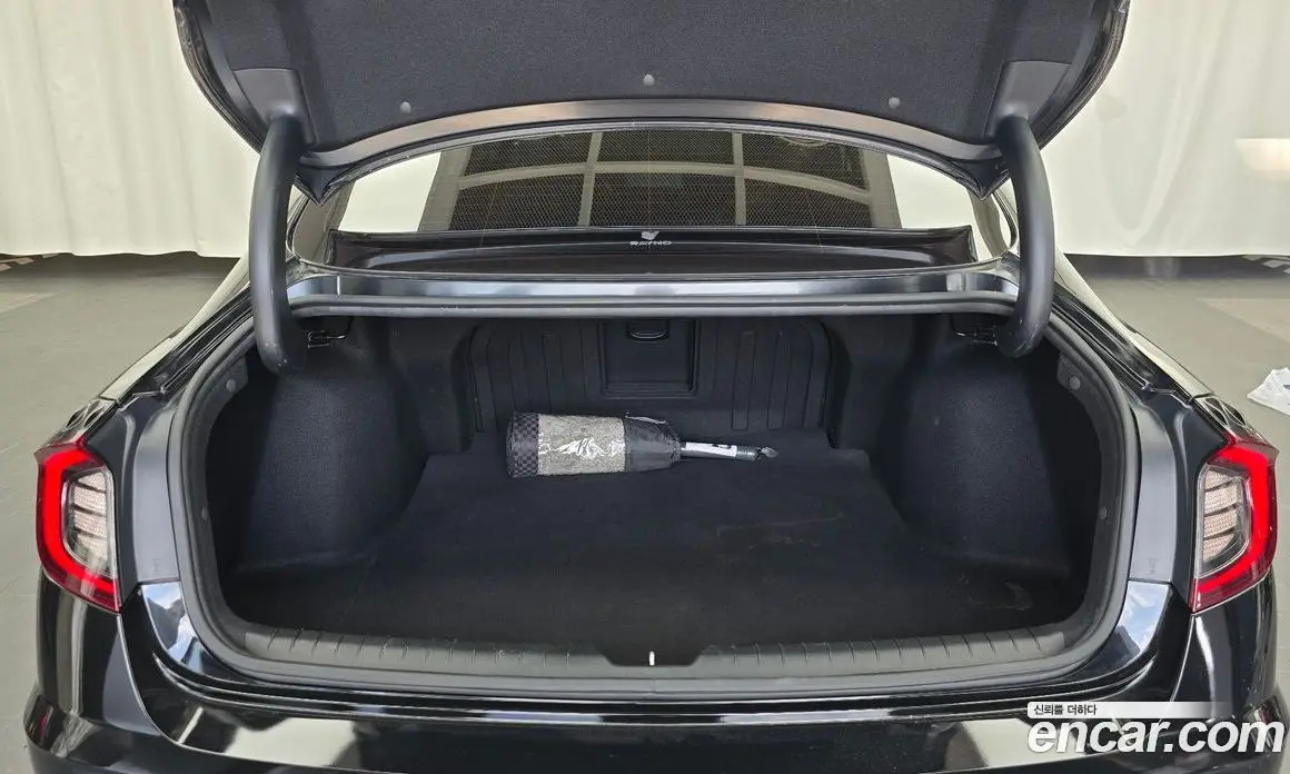Hyundai Sonata 2021 2.0 автомат (гидро), фото 20