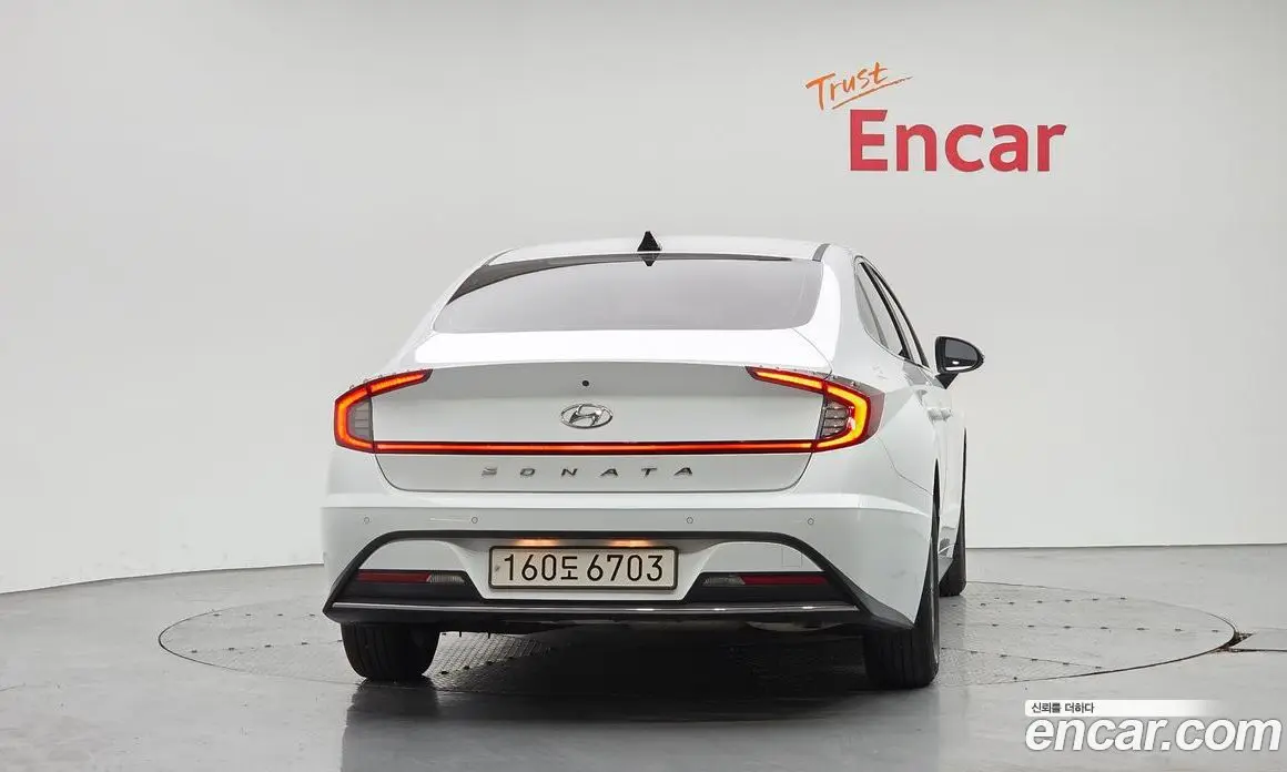 Hyundai Sonata 2022 2.0 автомат (гидро), фото 4 Hyundai Sonata 2022 2.0 автомат (гидро), фото 4