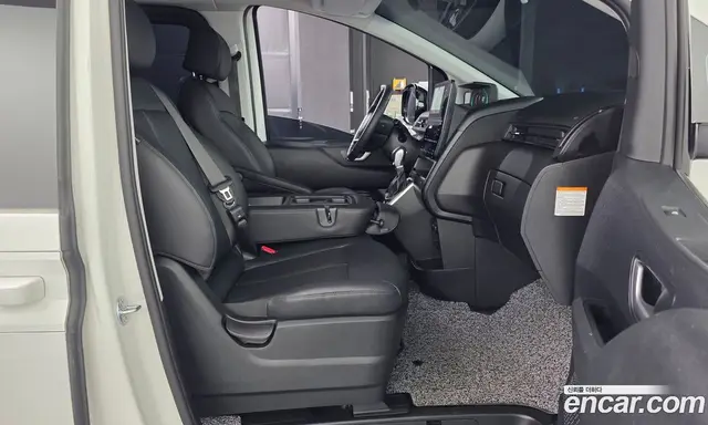 Hyundai Staria 2025 1.6 автомат (гидро), миниатюра 11