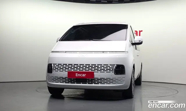 Hyundai Staria 2025 1.6 автомат (гидро), миниатюра 3