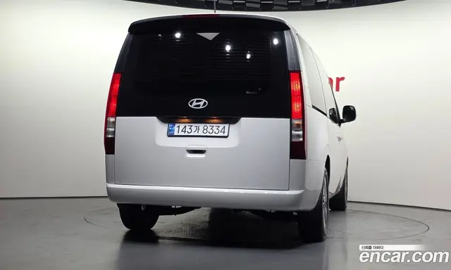 Hyundai Staria 2025 1.6 автомат (гидро), миниатюра 4